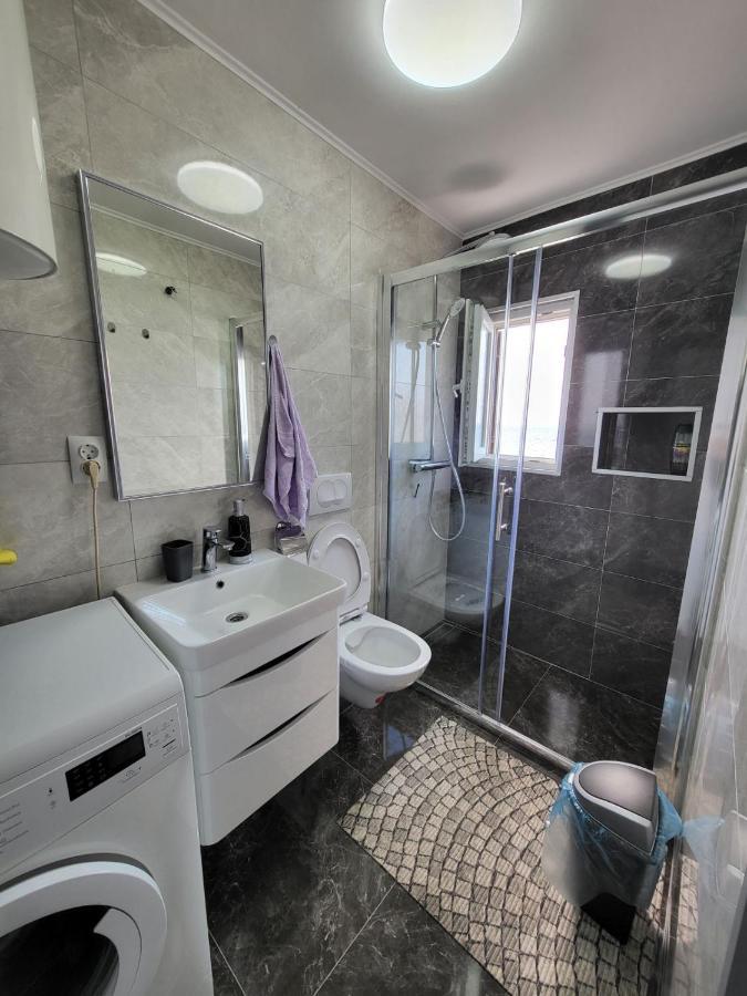 Apartman Dora With Sea View And Terrace Умаг Экстерьер фото